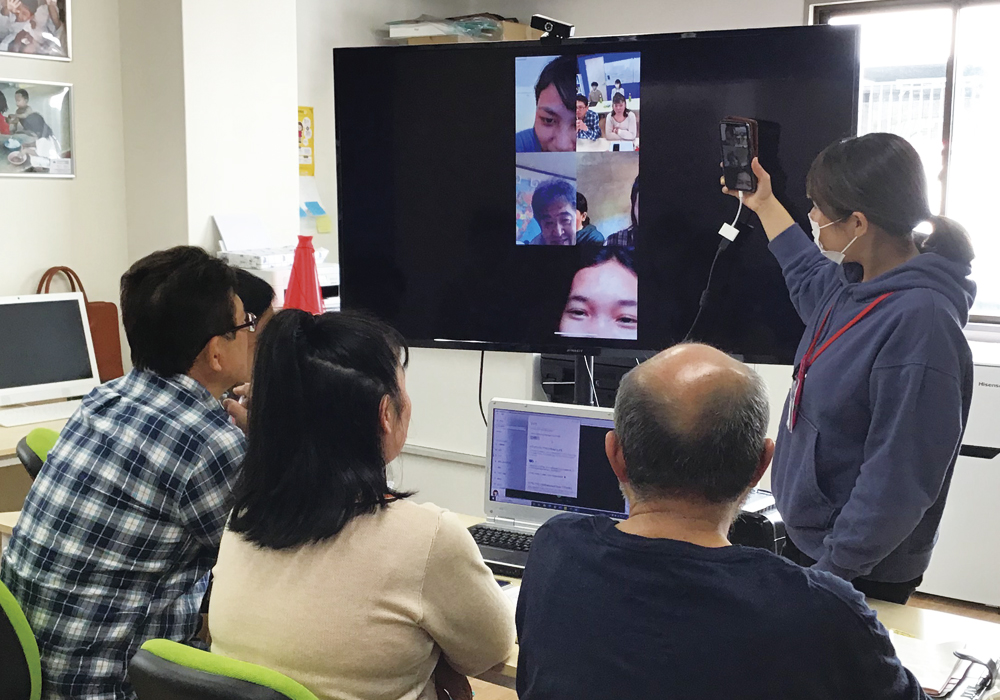 支援する側の立場「ボランティアティーチャー」としての活動。カンボジア学校との国際交流・画像